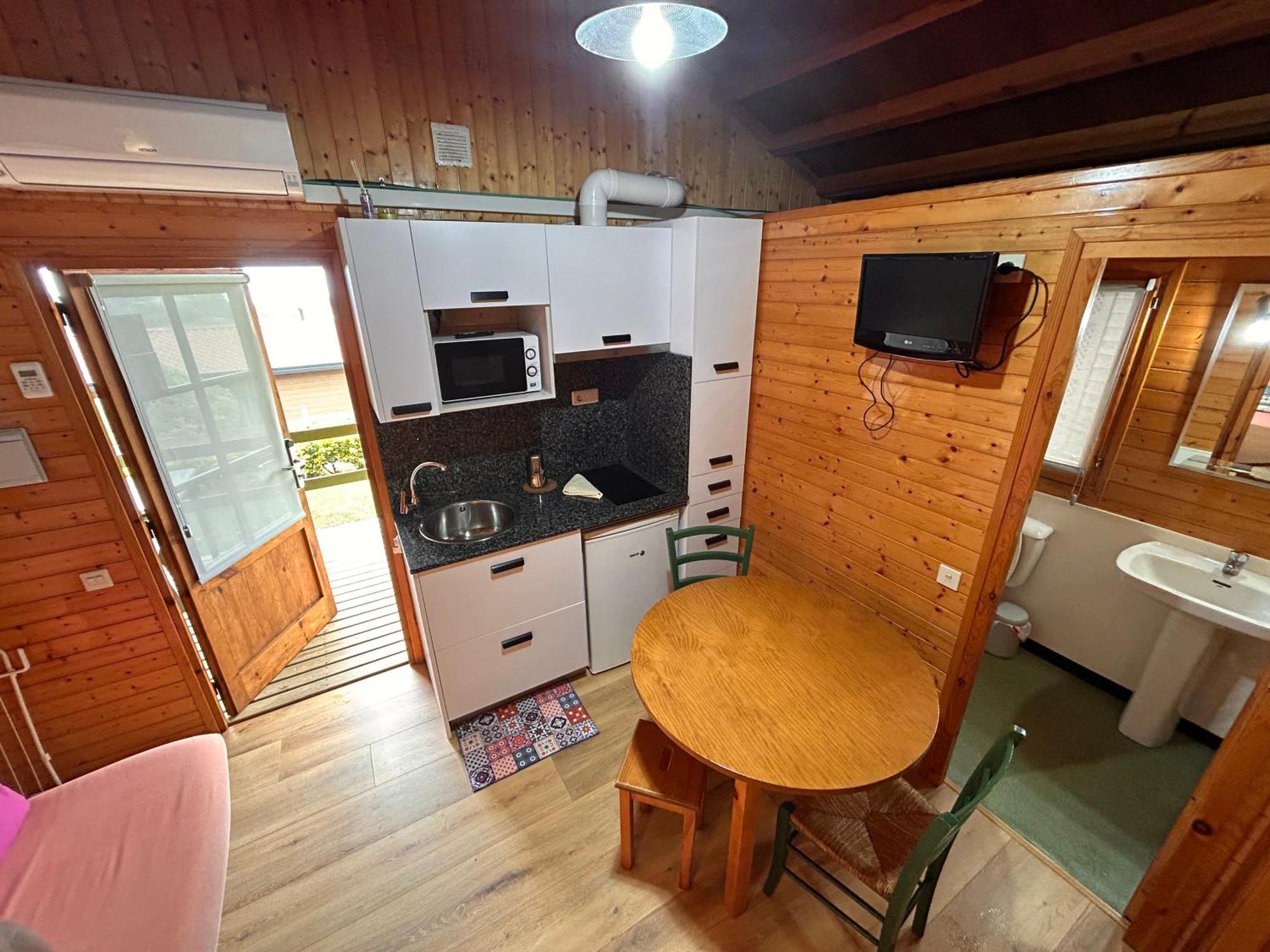 Mendexa Camping & Bungalows Leagi מראה חיצוני תמונה